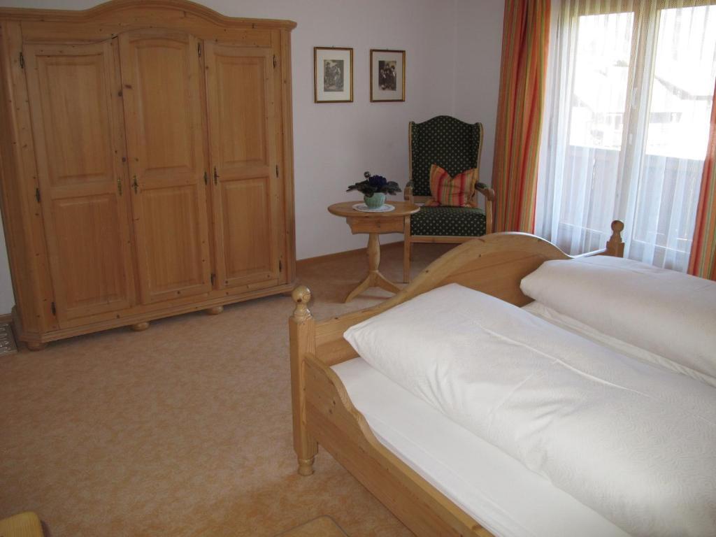 Ferienwohnung Haus Tschofen Schruns Zimmer foto